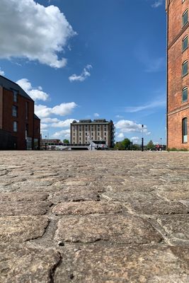 Foto-Druck auf Leinwand - Hansestadt Wismar - Slow Walking Nine