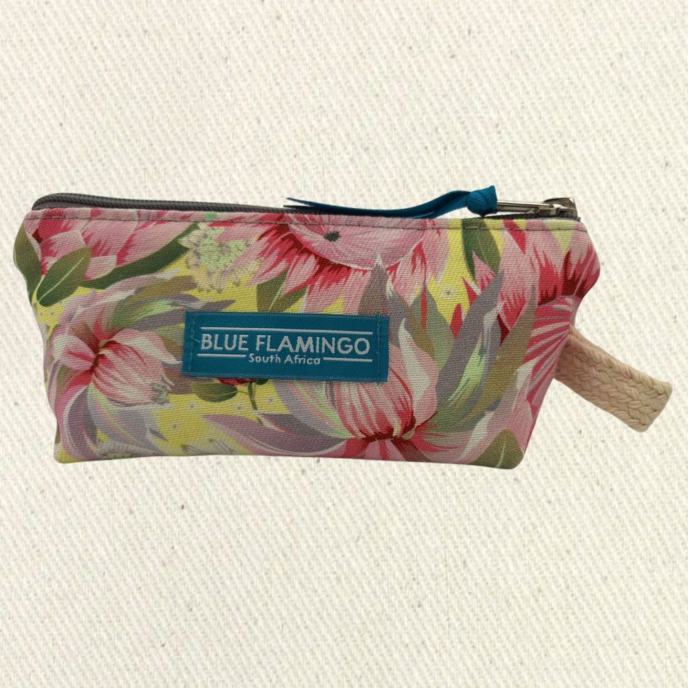 Blue Flamingo Baby Cosmetic Pouch Blue Flamingo Baby Cosmetic Pouch, Name: Blushing Protea