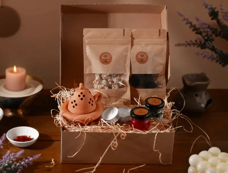 Elegancki zestaw prezentowy z kadzidłem na Boże Narodzenie, urodziny i prezenty firmowe