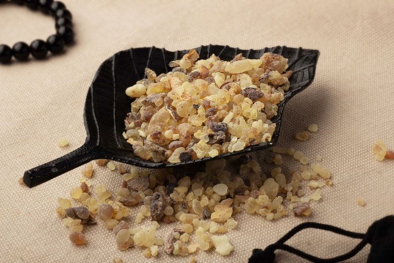 Kadzidło żywiczne naturalne żywica boswelia sacra olibanum Oman naturalne. prezent dla najbliższych. wyjątkowy prezent