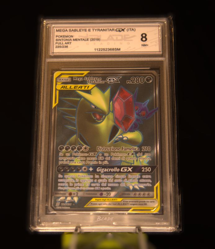 Blade Grading 8, UNM-225, Mega Sableye &amp; Tyranitar GX (ITA)