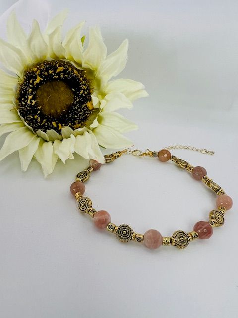 Sophia Champagne &amp; Apricot Beaded Bracelet – Antique Gold &amp; Marbled Glass on Sterling Silver Wire