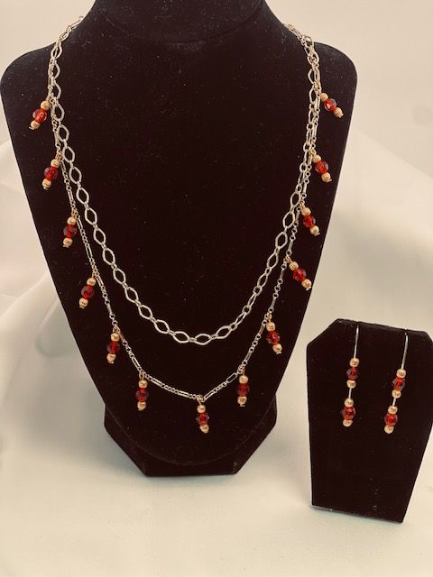 Scarlet Red Necklace and Earring Set - Red and Gold