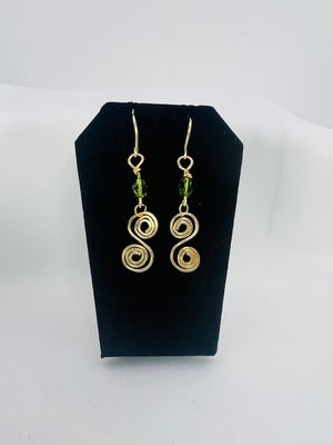 Gold S-Shaped Earrings – Diamond-Cut Green Glass Beads on Hypoallergenic Tarnish-Resistant Wire