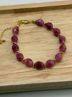 Raspberry Sorbet Jade Stone Bracelet