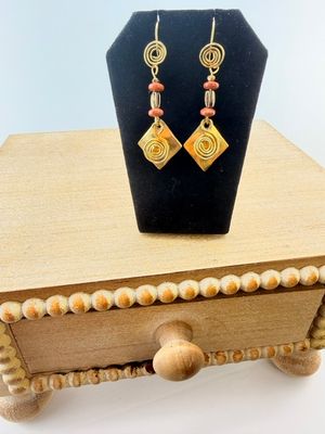 Sunburst Spiral Diamond Drops