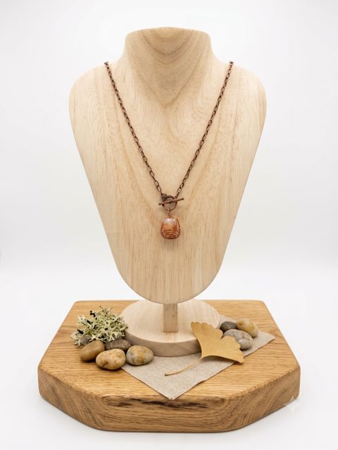 The Agate Chrysalis Pendant Necklace - Copper