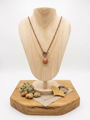 The Agate Chrysalis Pendant Necklace - Copper