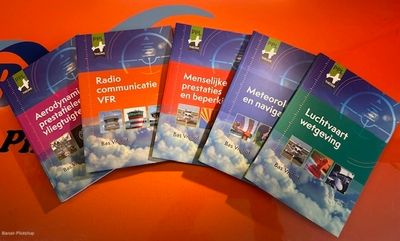 Theorie Bundel Plus Praktische Vlieginstructie voor LAPL en PPL