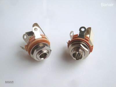 Panel Mount Socket JJ033 / JJ034