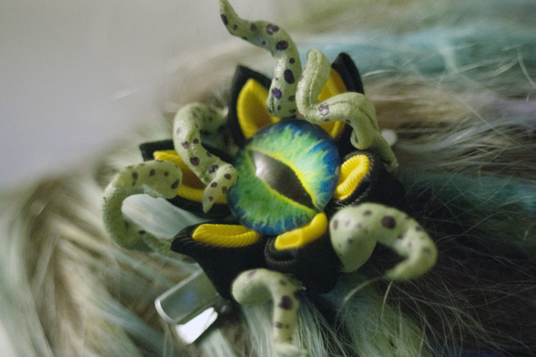 Eyeball Tentacles “Creepy Kanzashi” Hair Ornaments