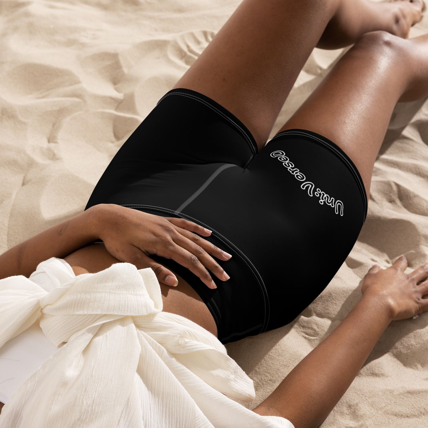 Yoga Black Uni:VerseD Shorts Yoga Black Uni:VerseD Shorts