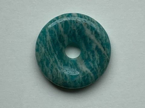 Amazonit Donut 40 mm – Harmonie & innere Freiheit Amazonit Donut 40 mm – Harmonie & innere Freiheit