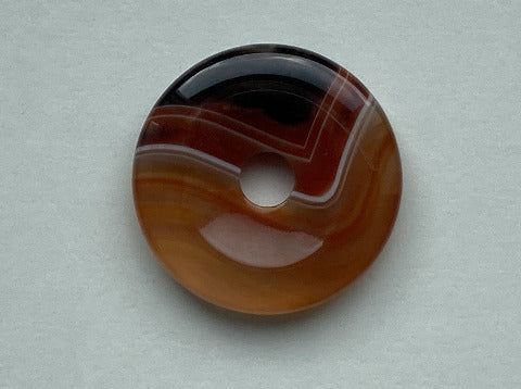Carneol Donut 40 mm – Lebensfreude & innere Stärke Carneol Donut 40 mm – Lebensfreude & innere Stärke