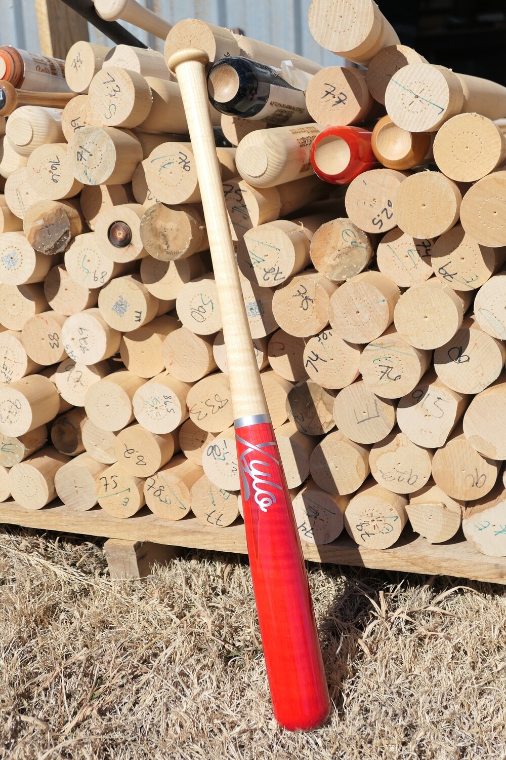 33" Red Barrel | Natural Handle | Maple