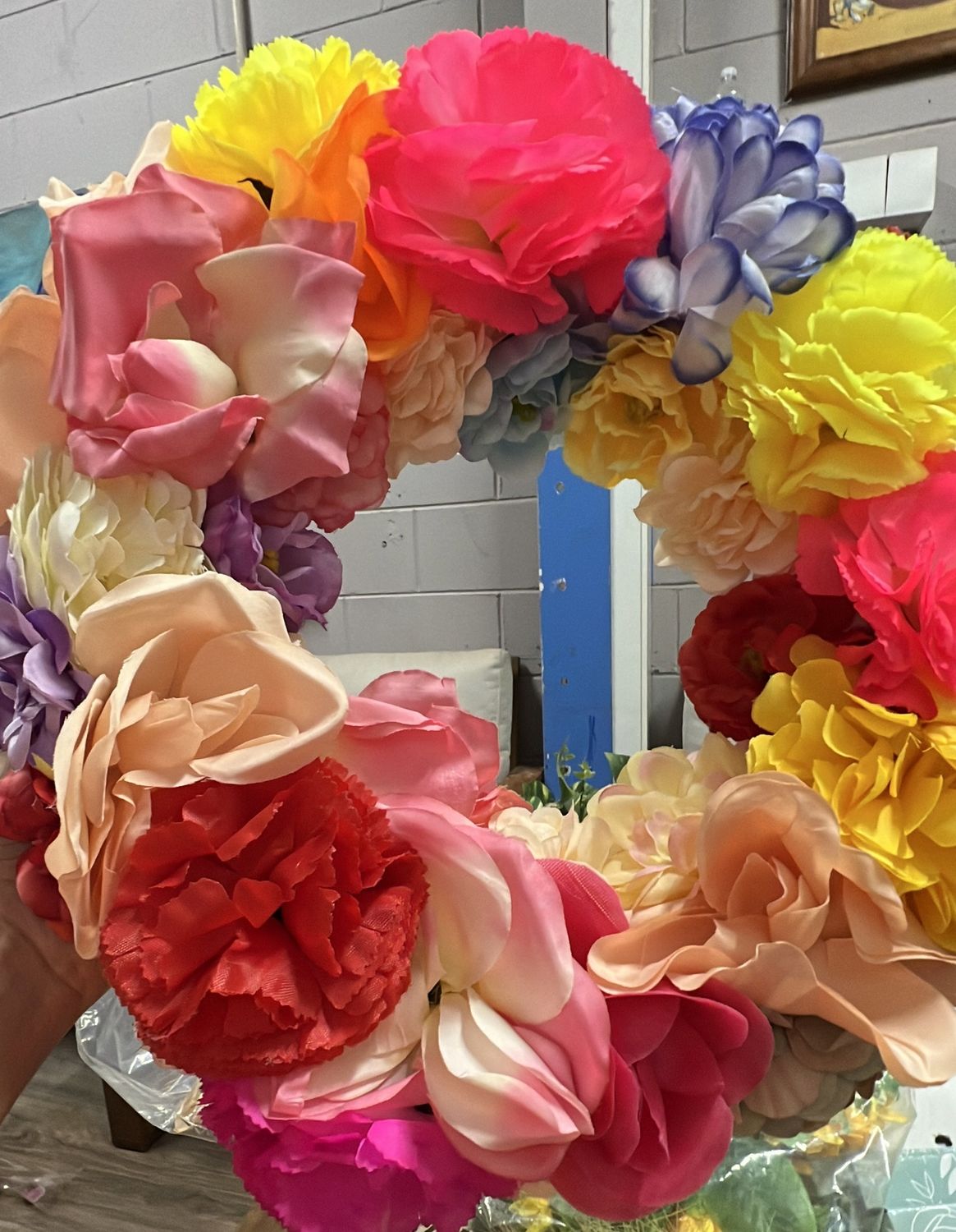 bright floral wreath 12inch xaa02