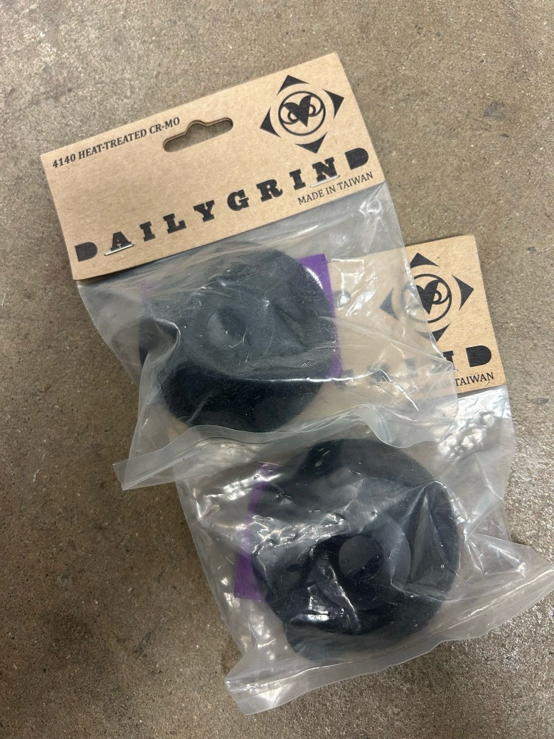Daily Grind Hub Guards Rear