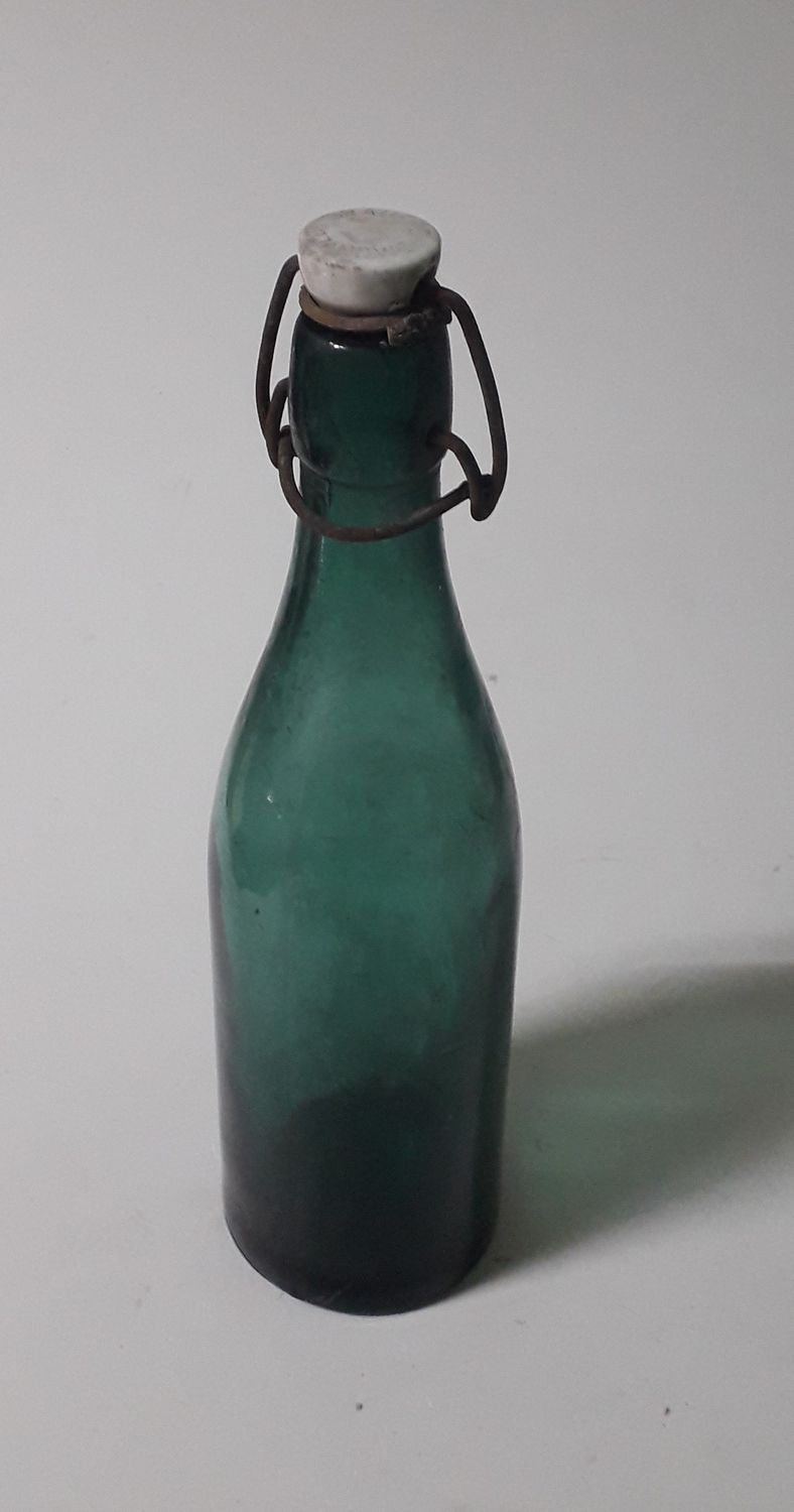 Szklana butelka 0,5l / PRL z sygnaturą Bojanowo