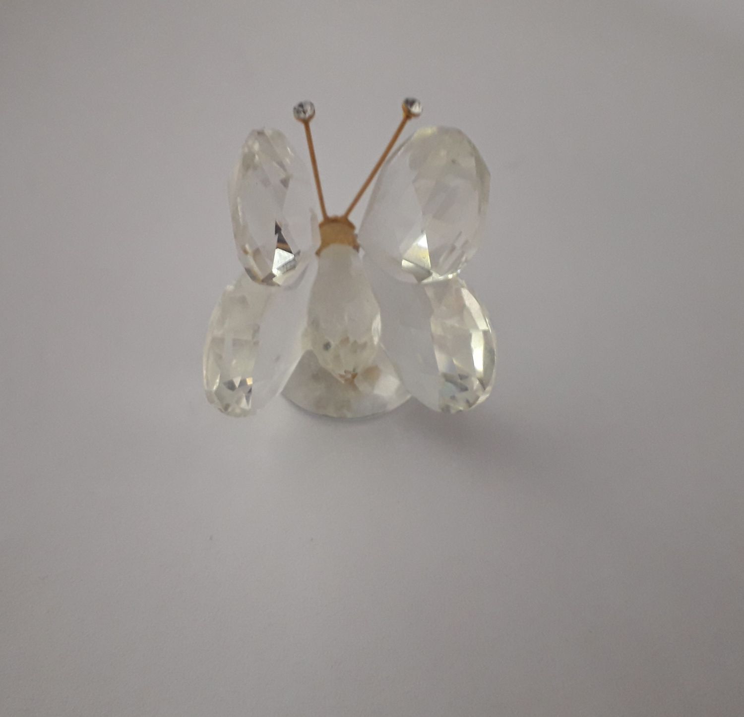 SWAROVSKI BUTTERFLY MINI v1 KRYSZTAŁOWE KOŃCÓWKI NA ZŁOTEJ ANTENCE, DUŻY NOS 012774