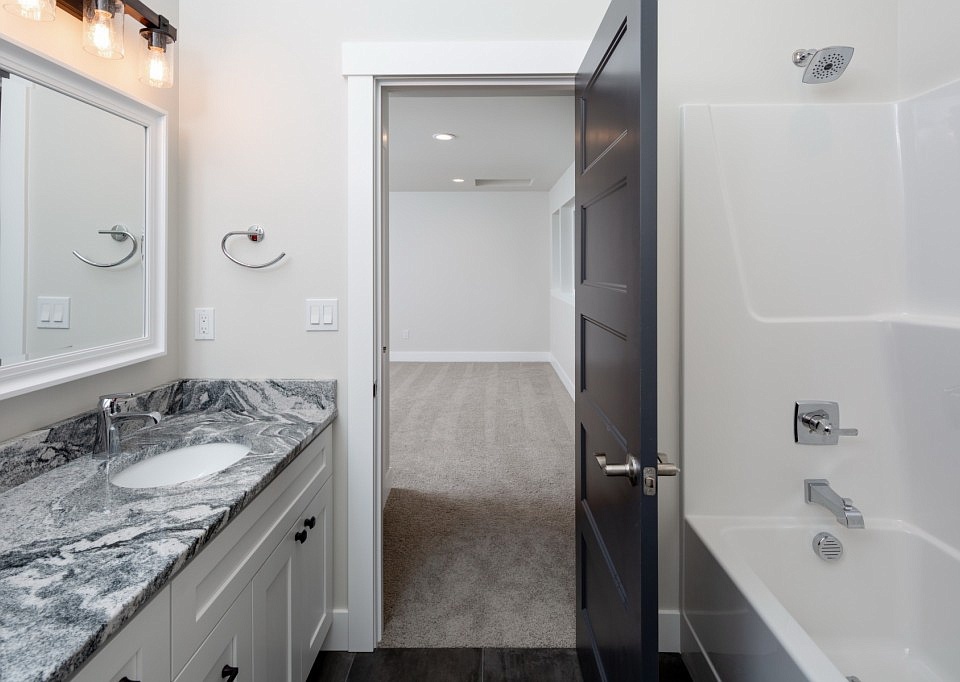 Contemporary 215