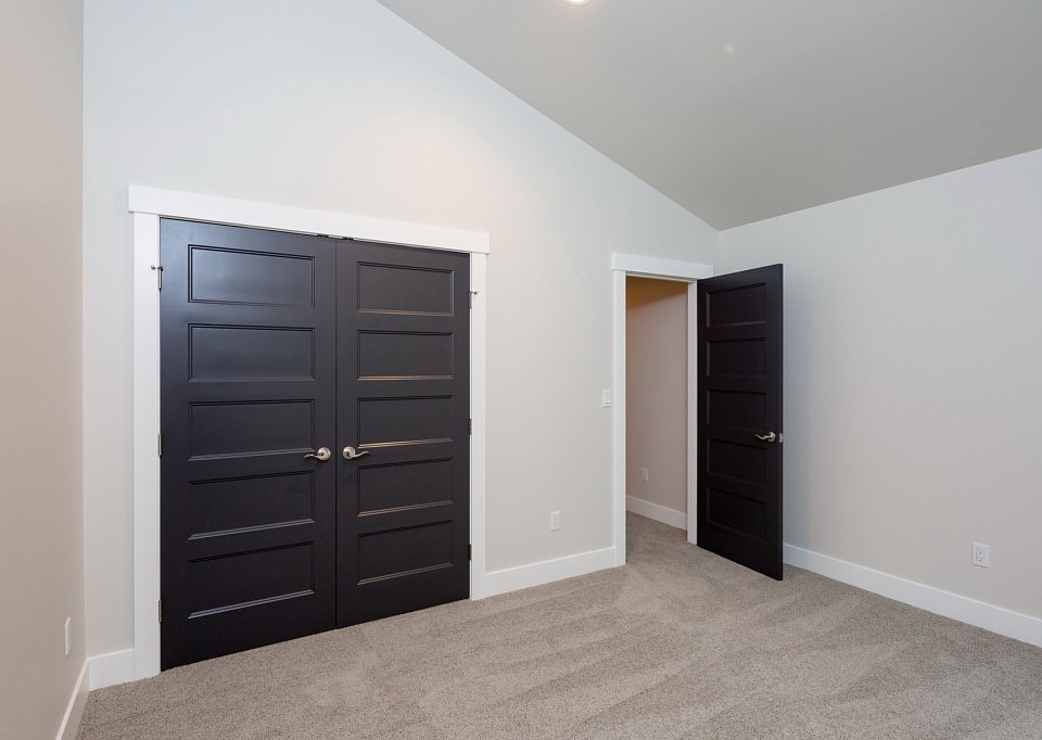 Contemporary 215