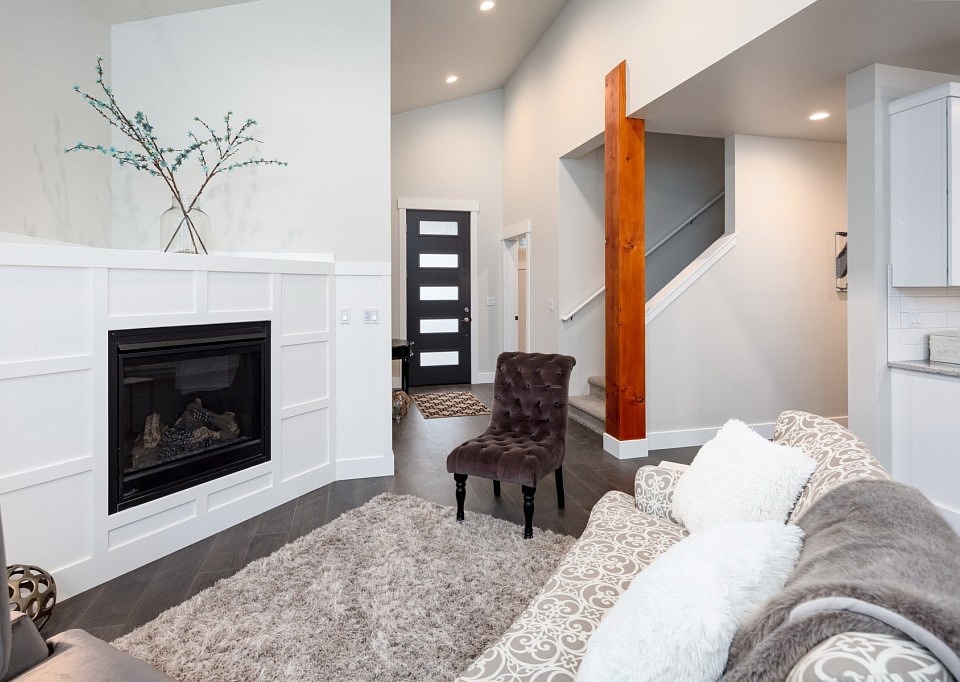 Contemporary 215