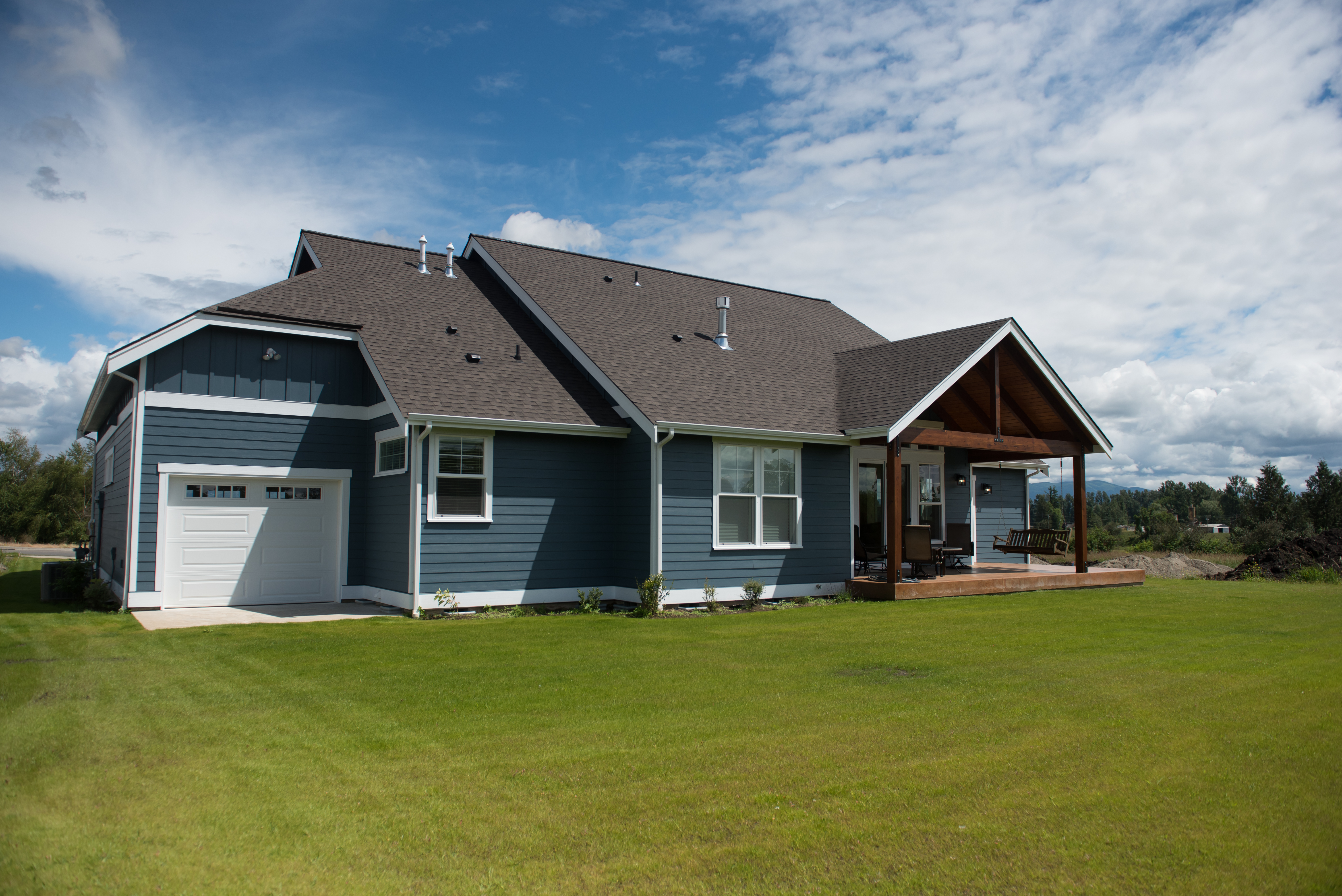 Contemporary Farmhouse 808