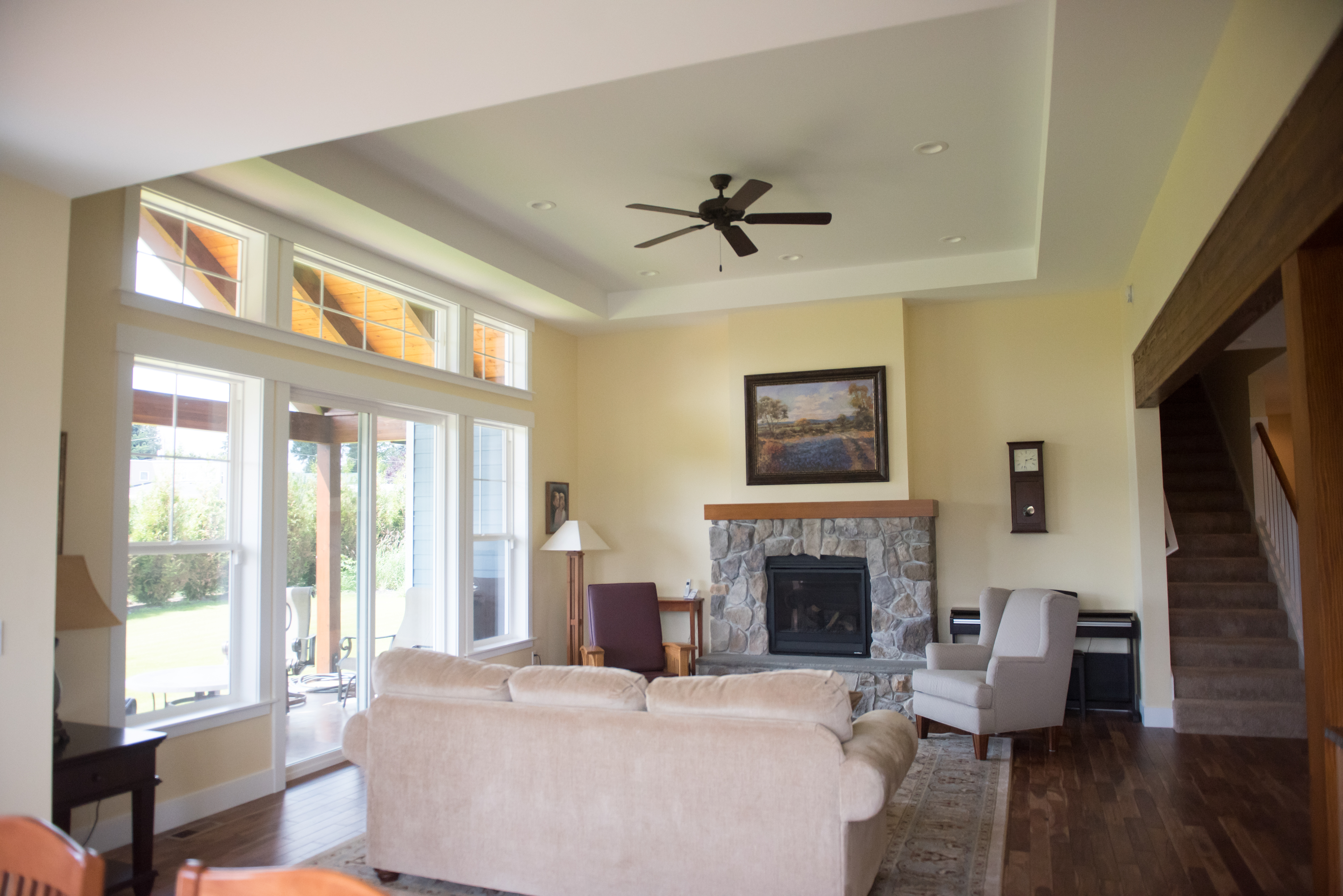 Contemporary Farmhouse 808