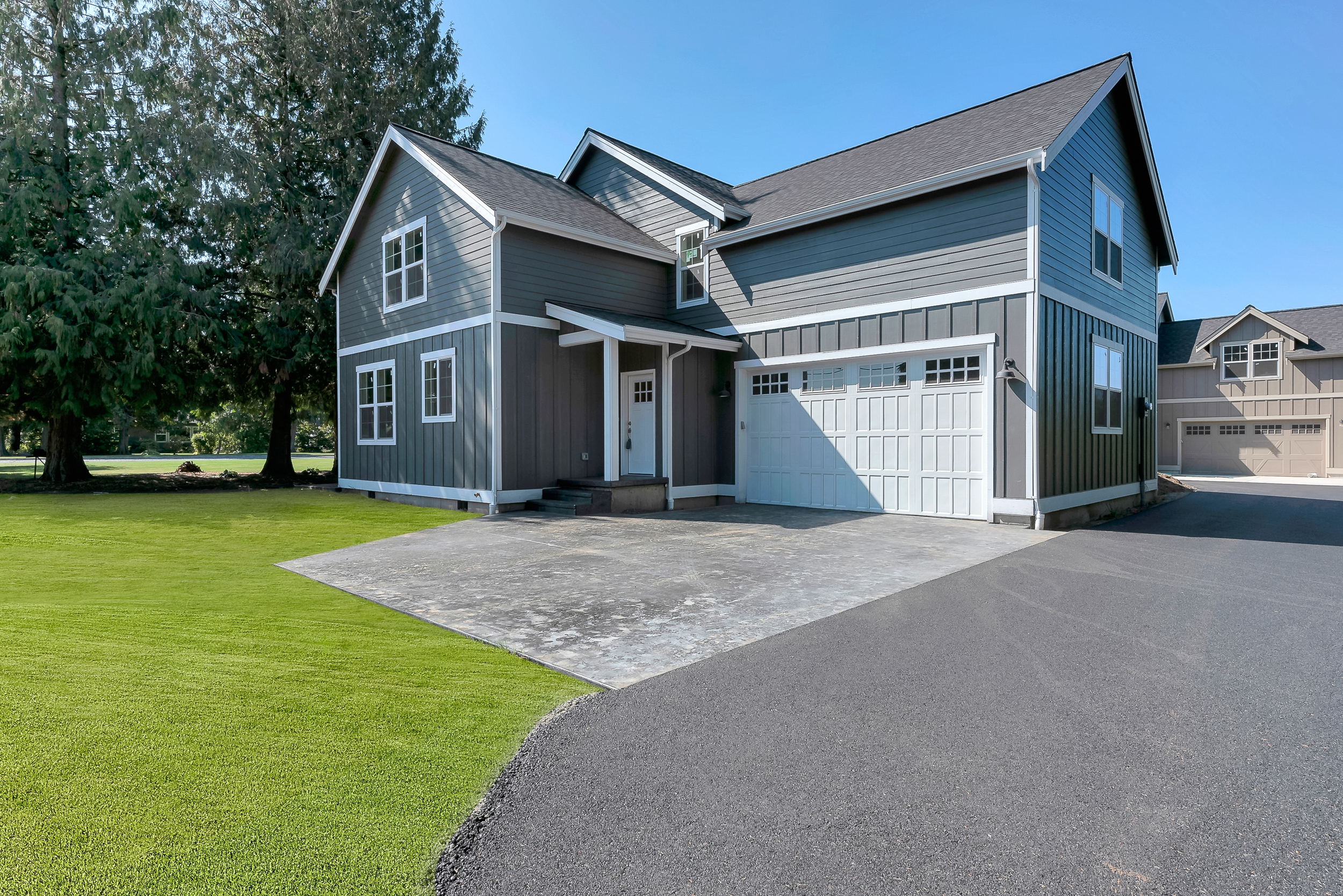 Contemporary Farmhouse 814