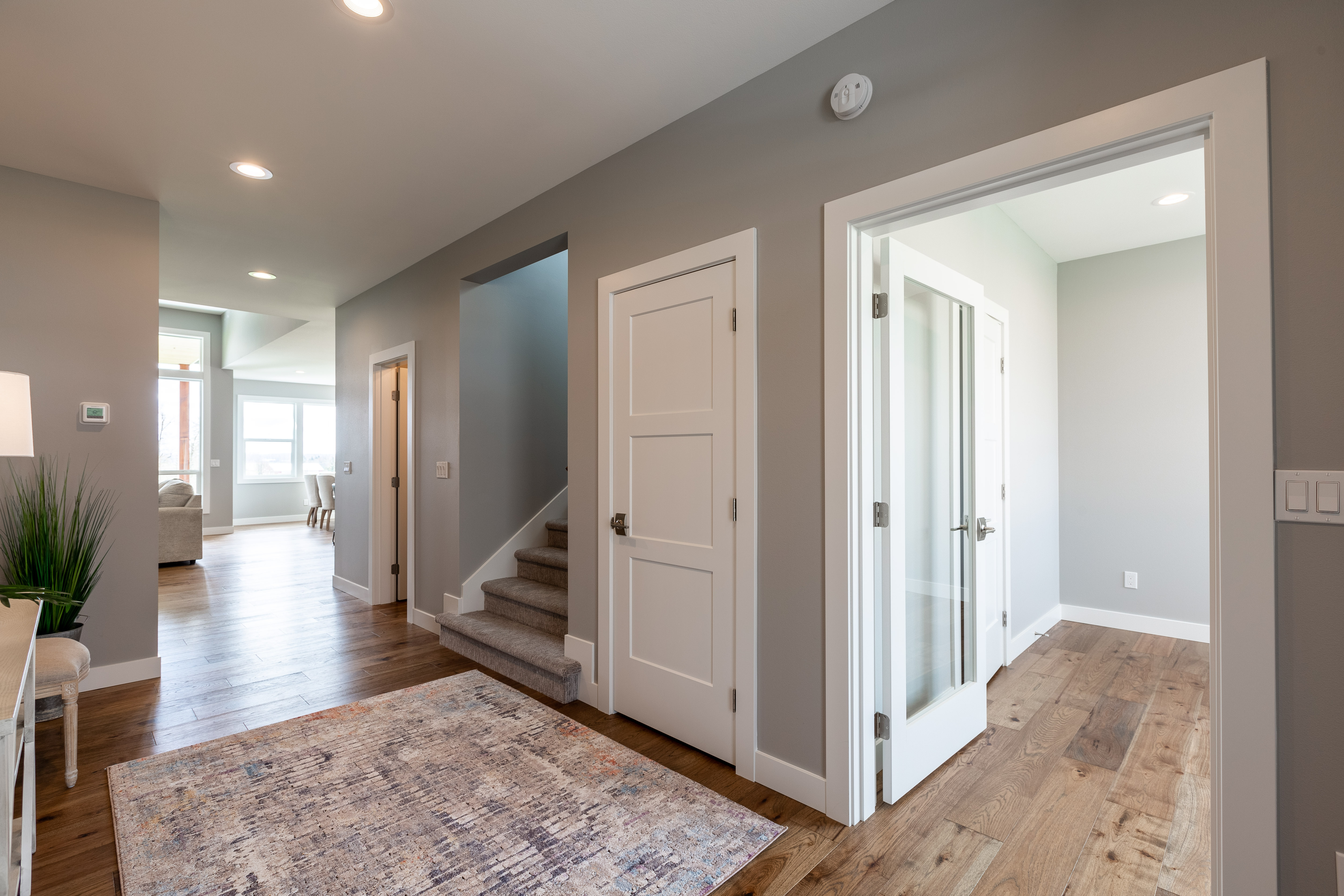 Contemporary 218