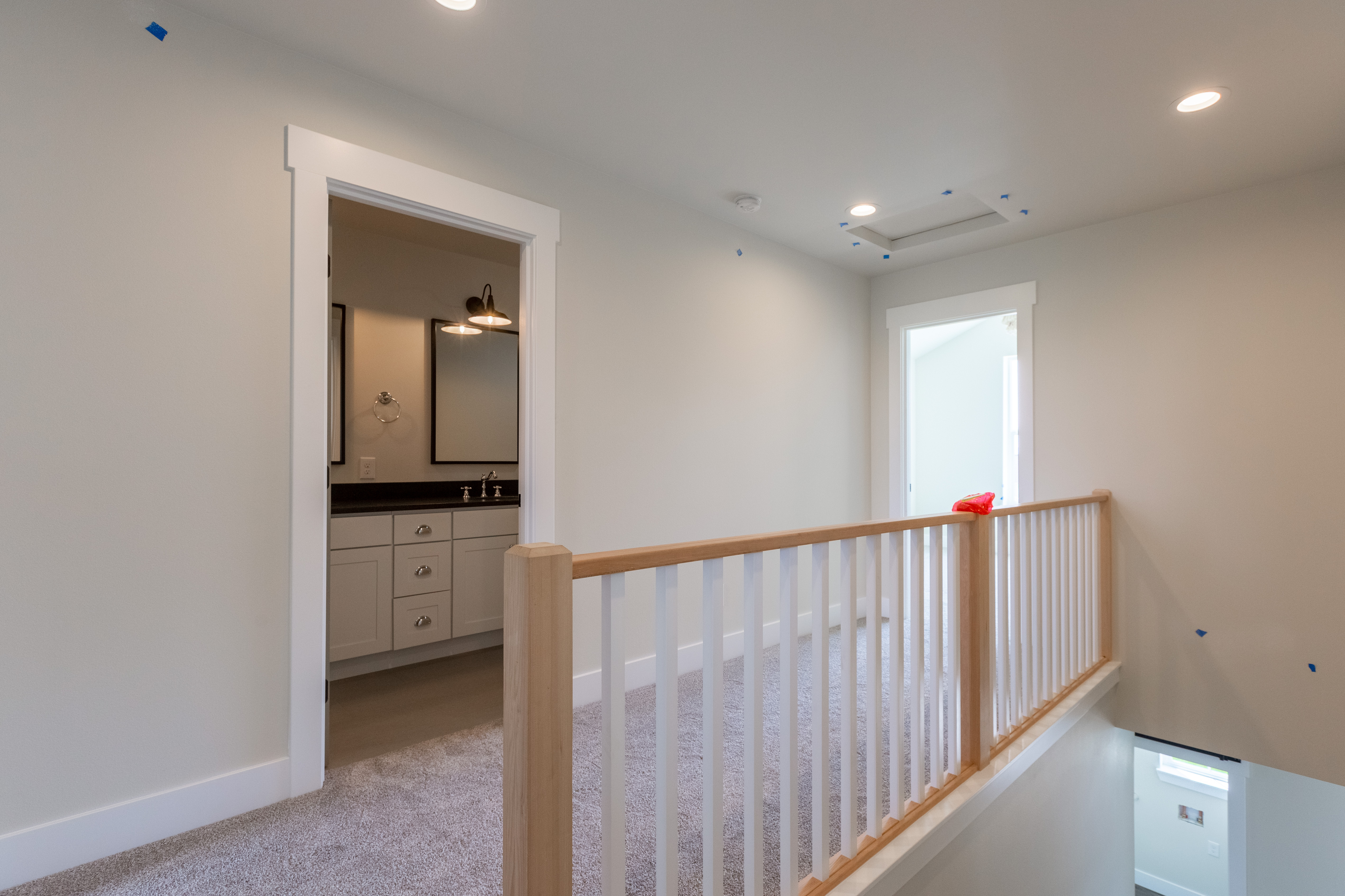 Contemporary Farmhouse 820