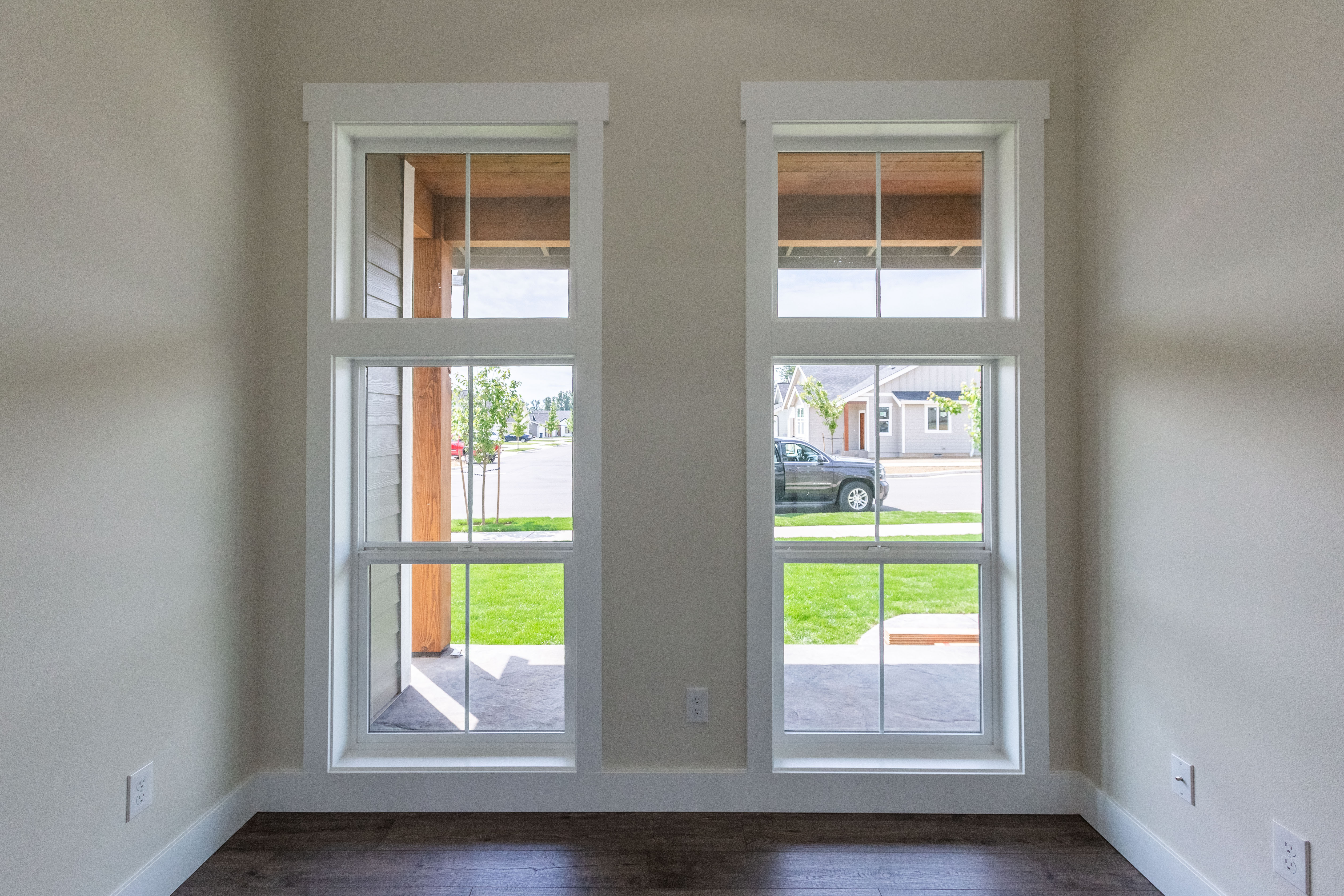 Contemporary Farmhouse 820