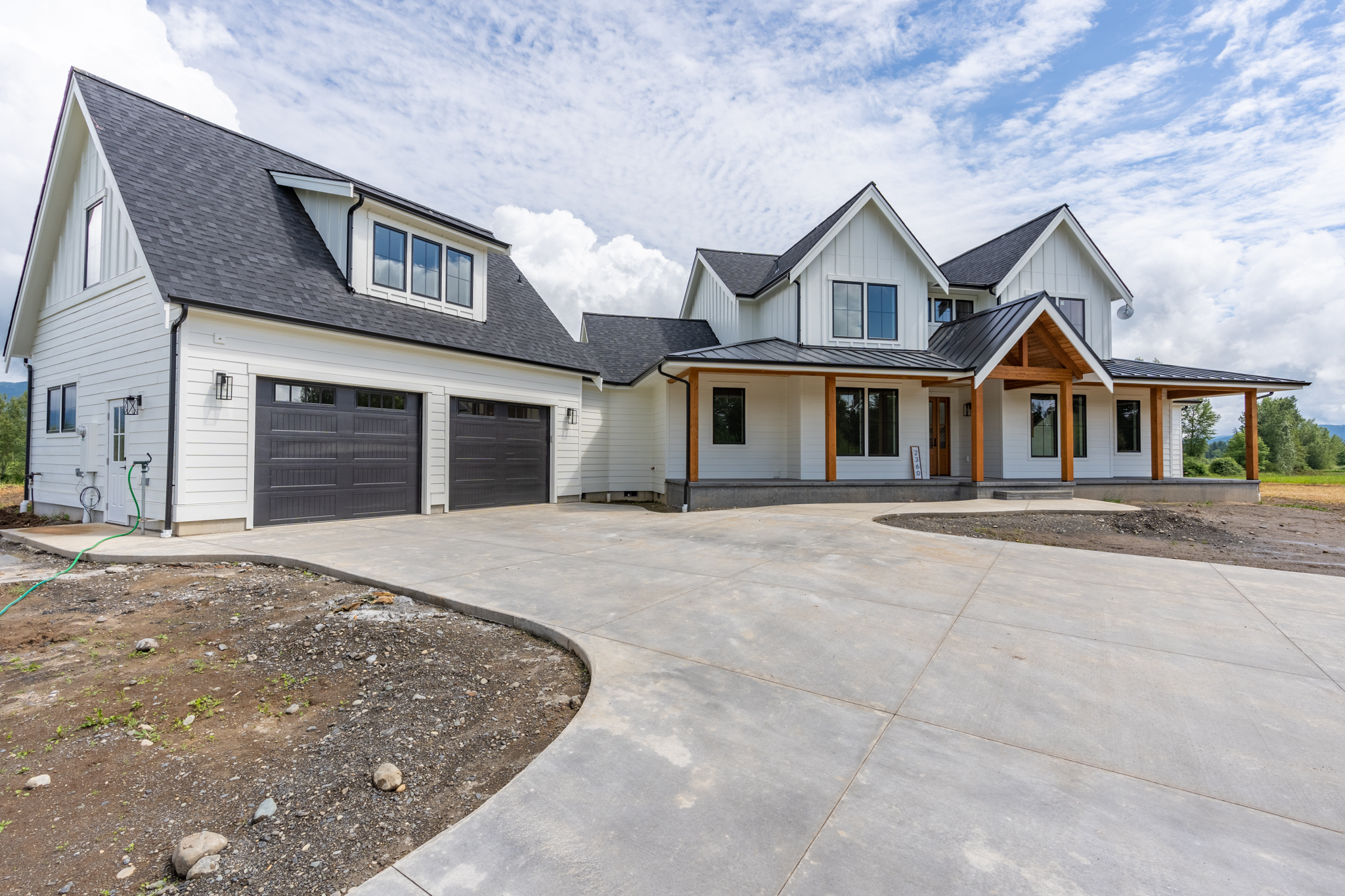 Farmhouse 902