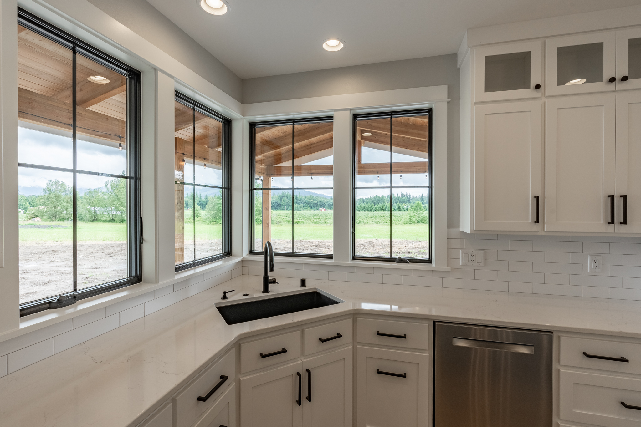Farmhouse 902