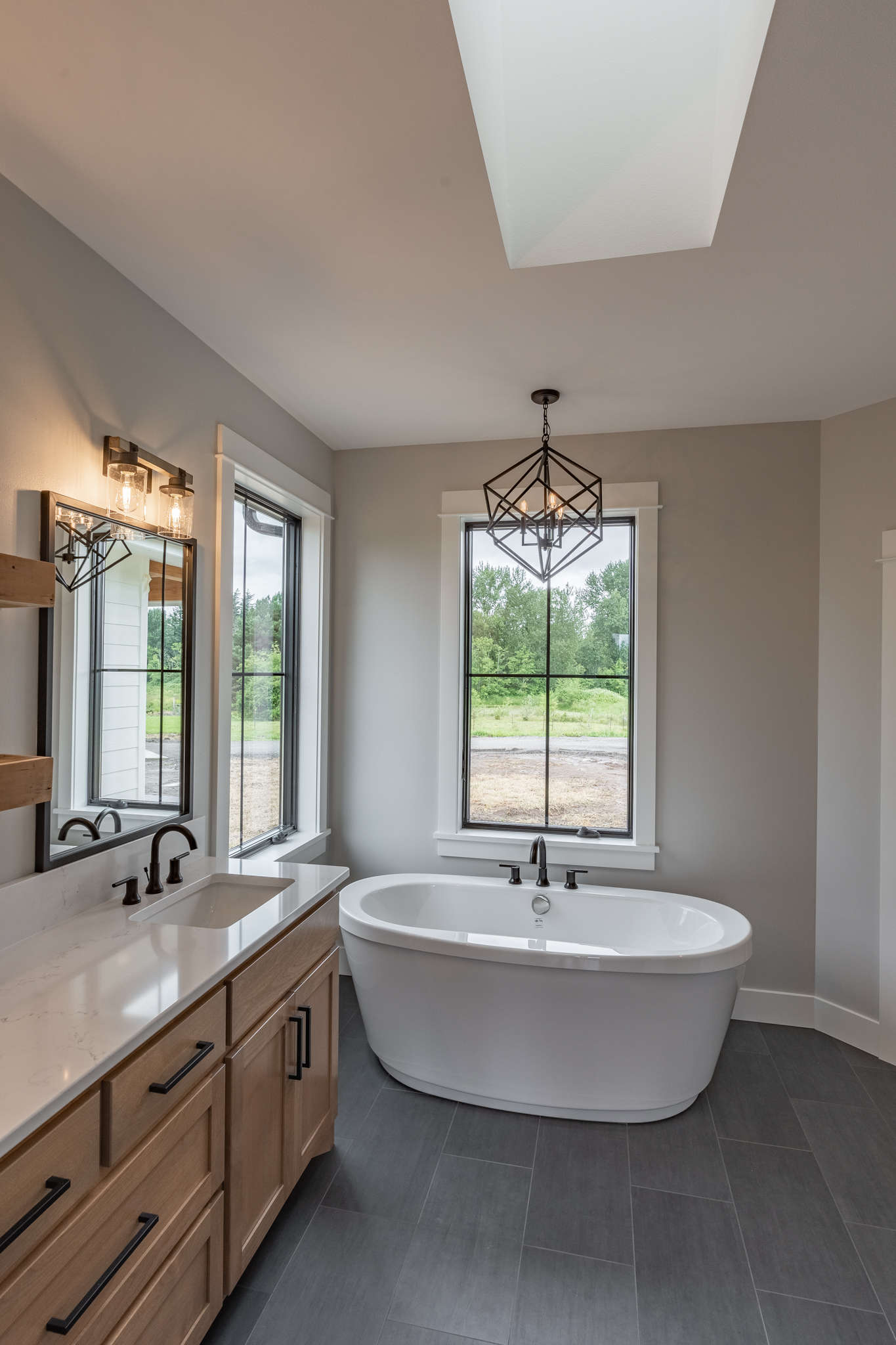 Farmhouse 902