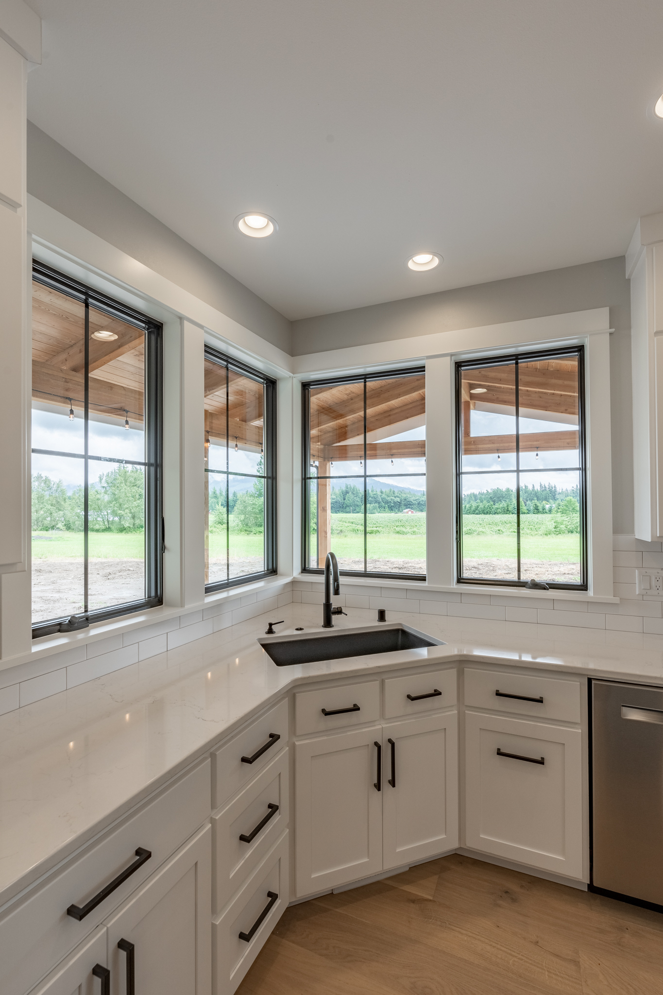 Farmhouse 902