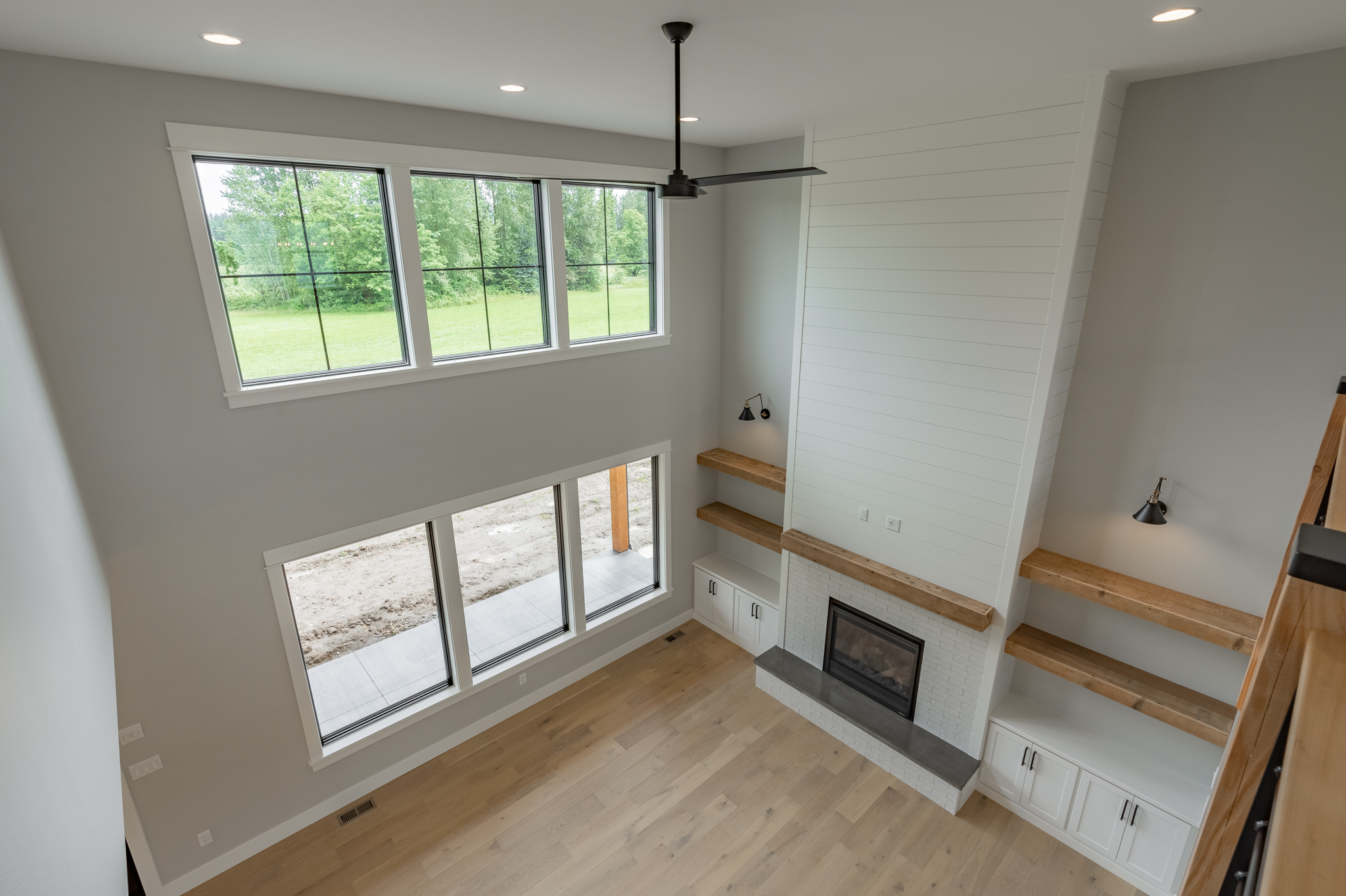 Farmhouse 902