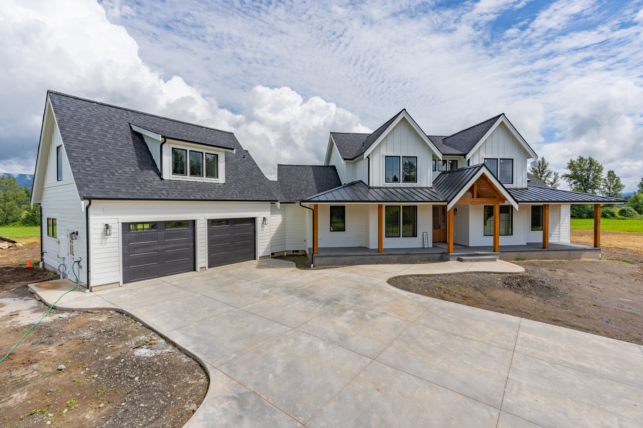 Farmhouse 902