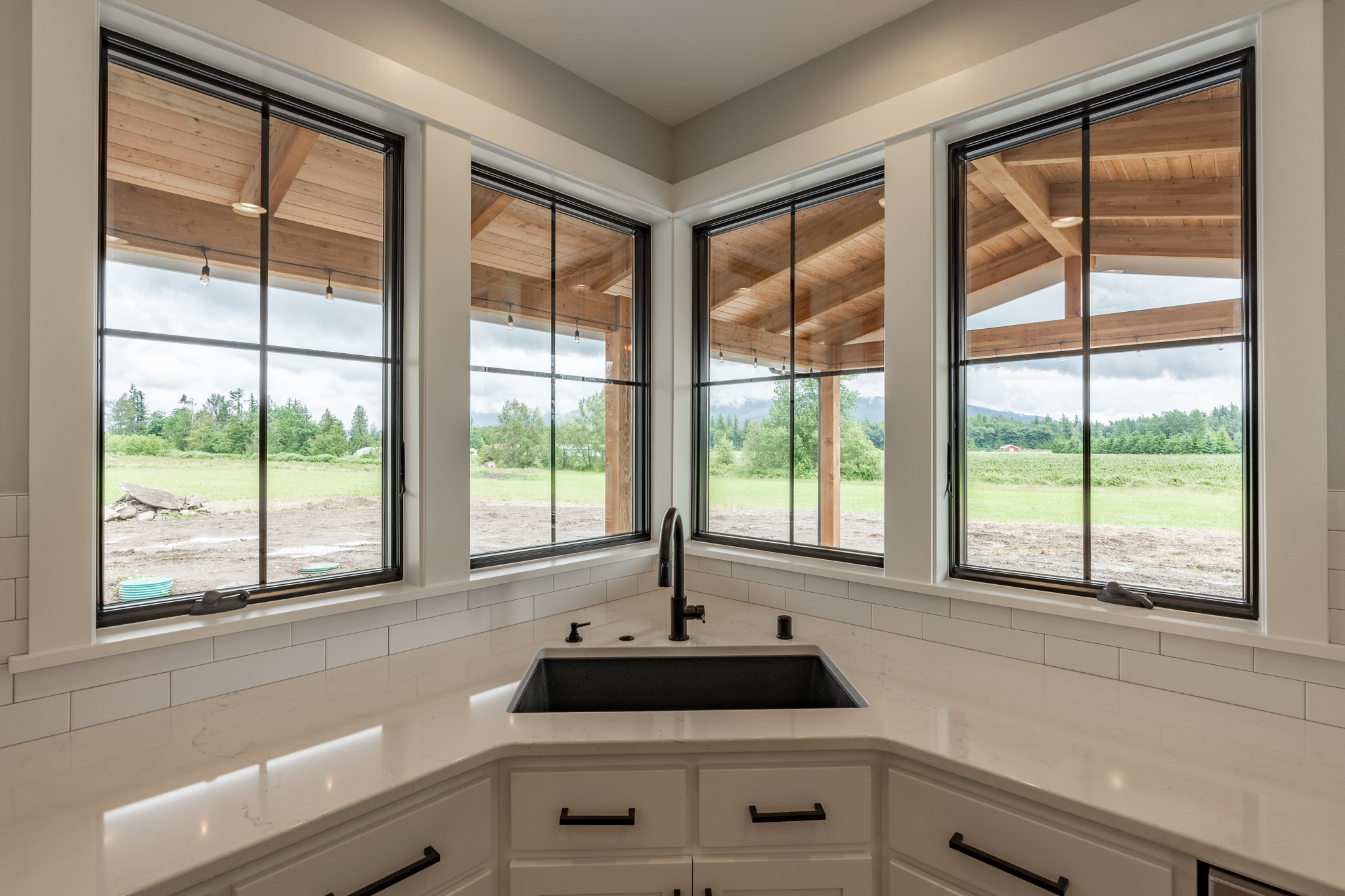 Farmhouse 902