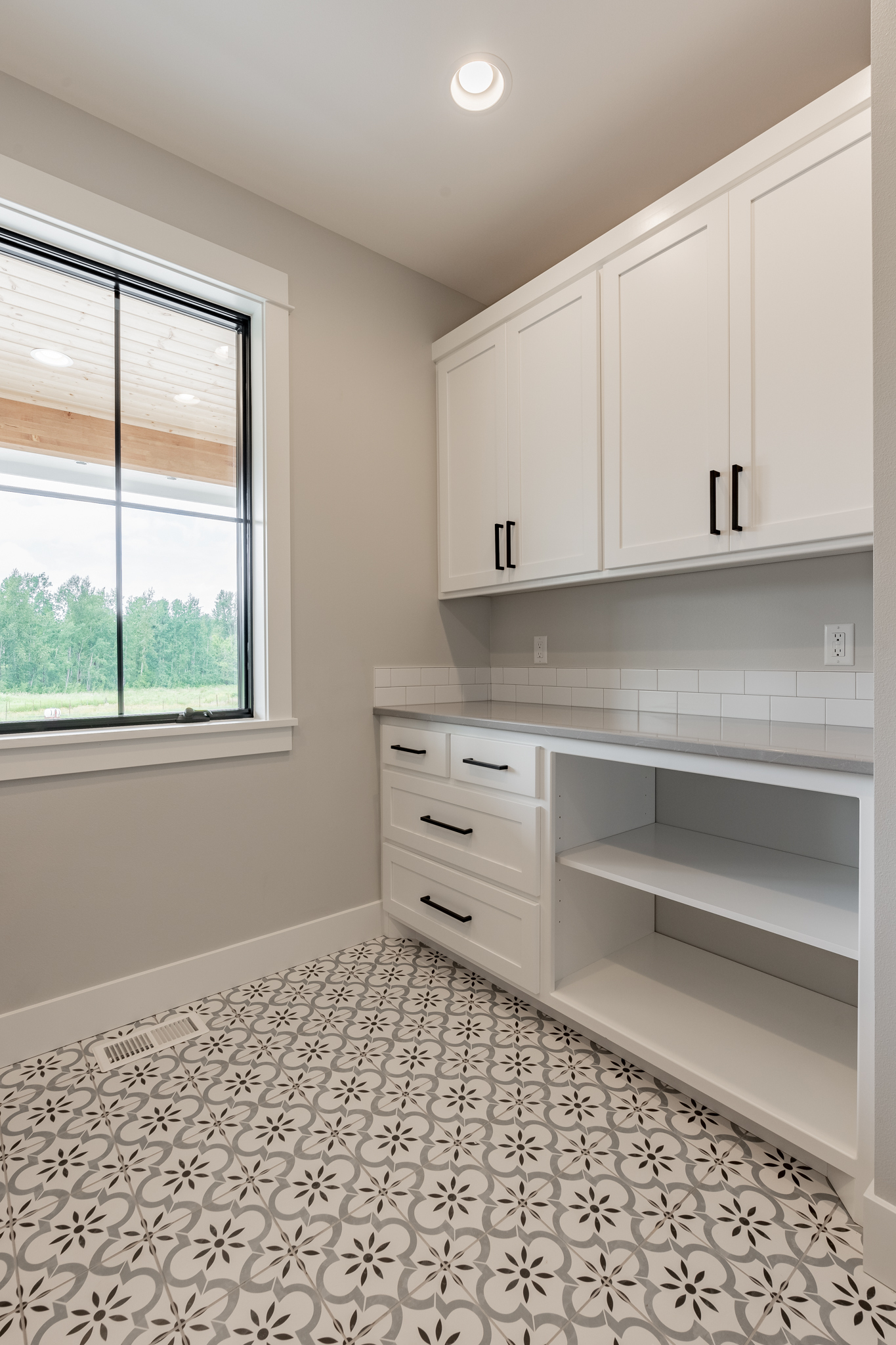 Farmhouse 902