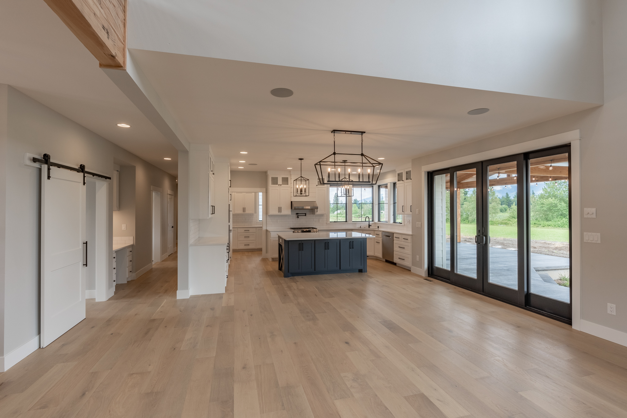 Farmhouse 902