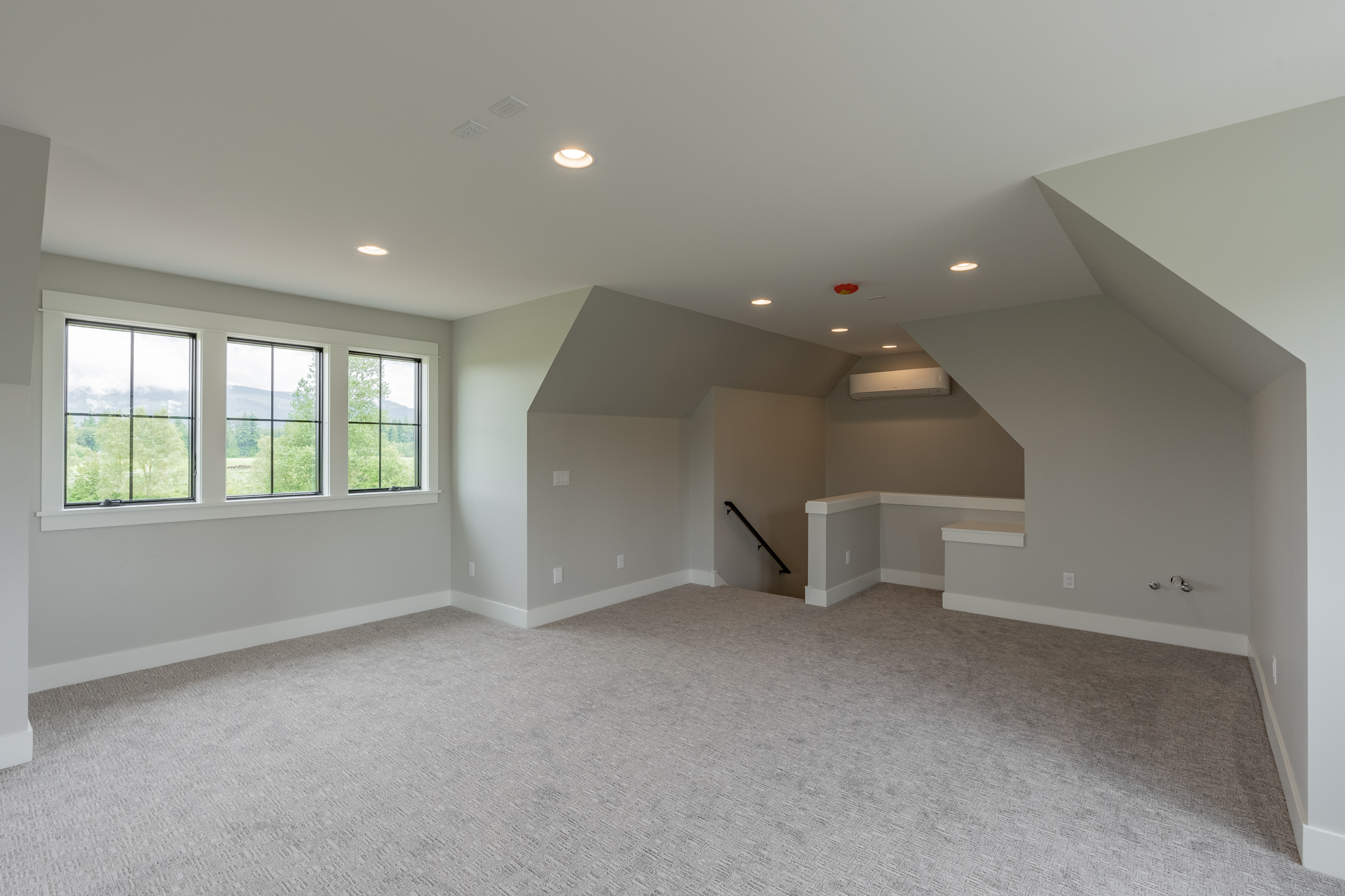 Farmhouse 902