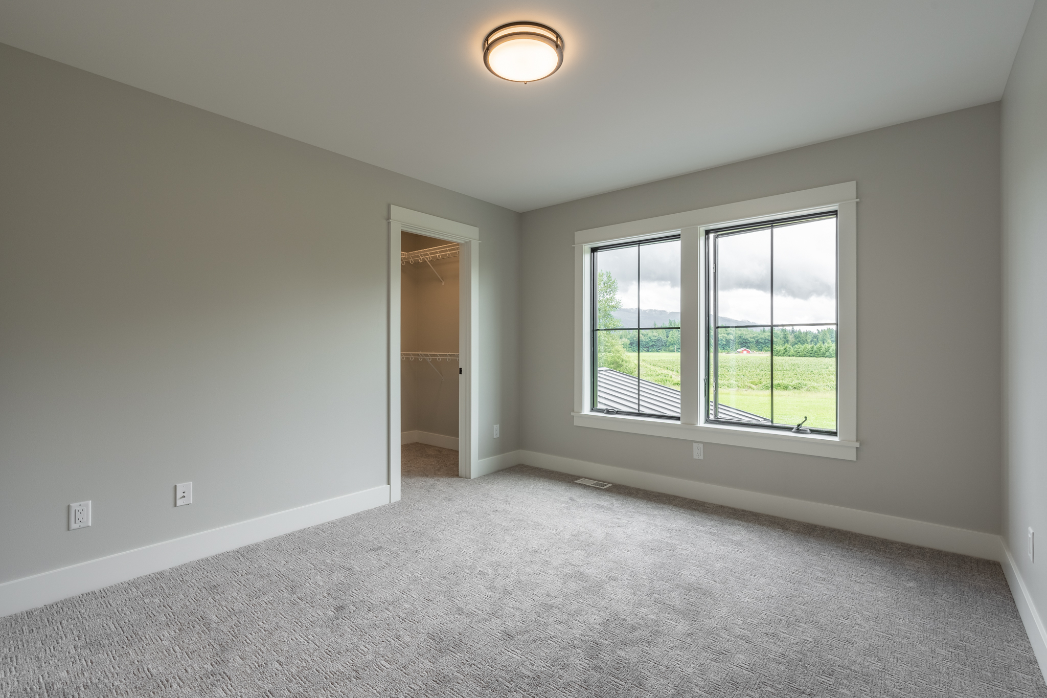 Farmhouse 902