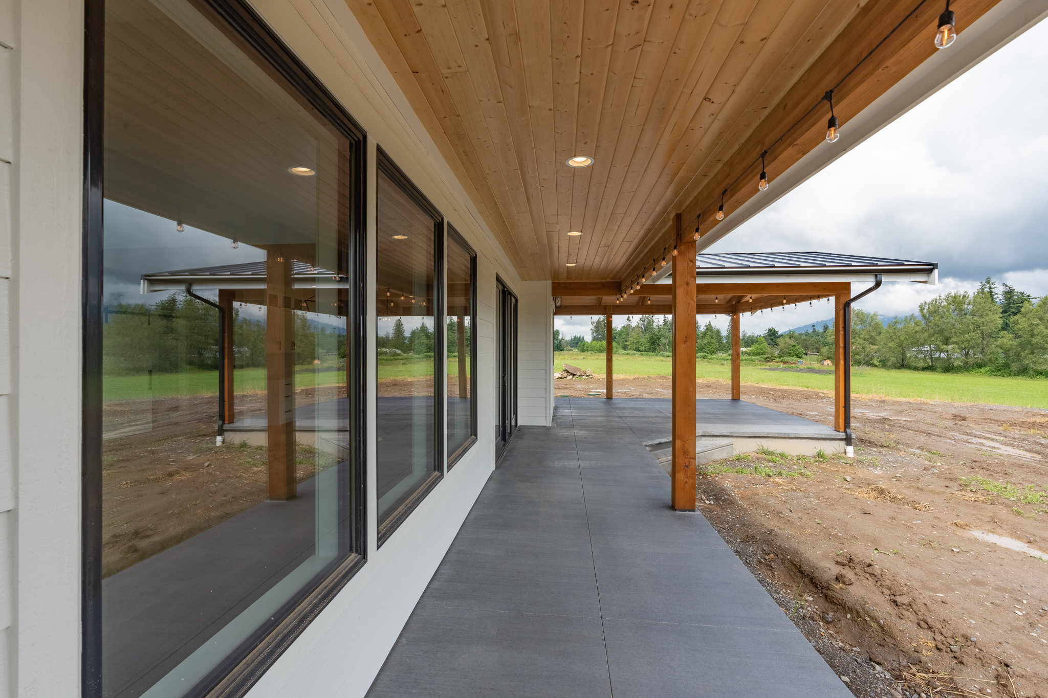 Farmhouse 902