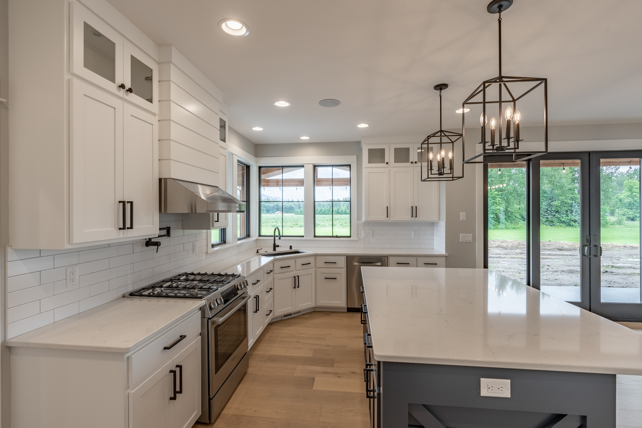 Farmhouse 902