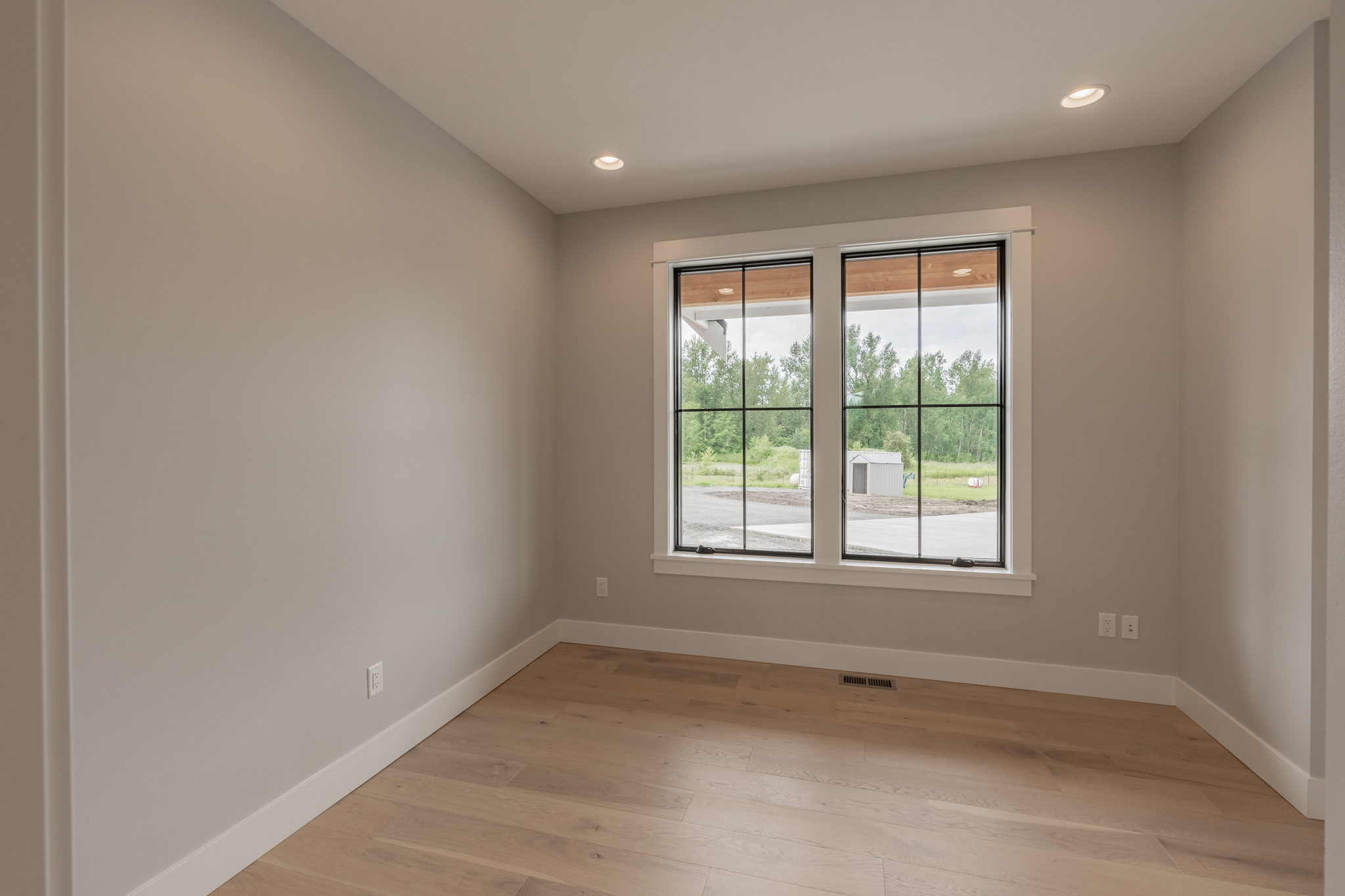 Farmhouse 902