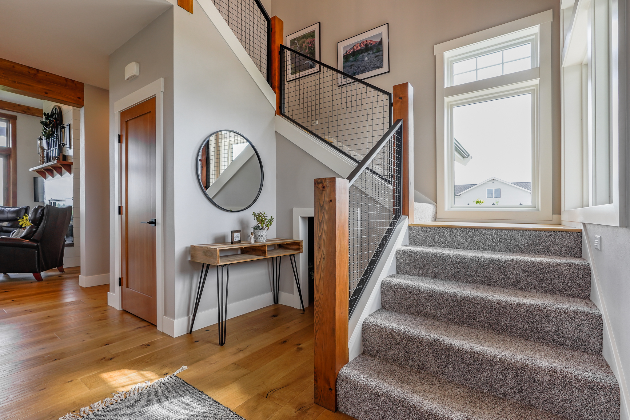 Contemporary Farmhouse 845