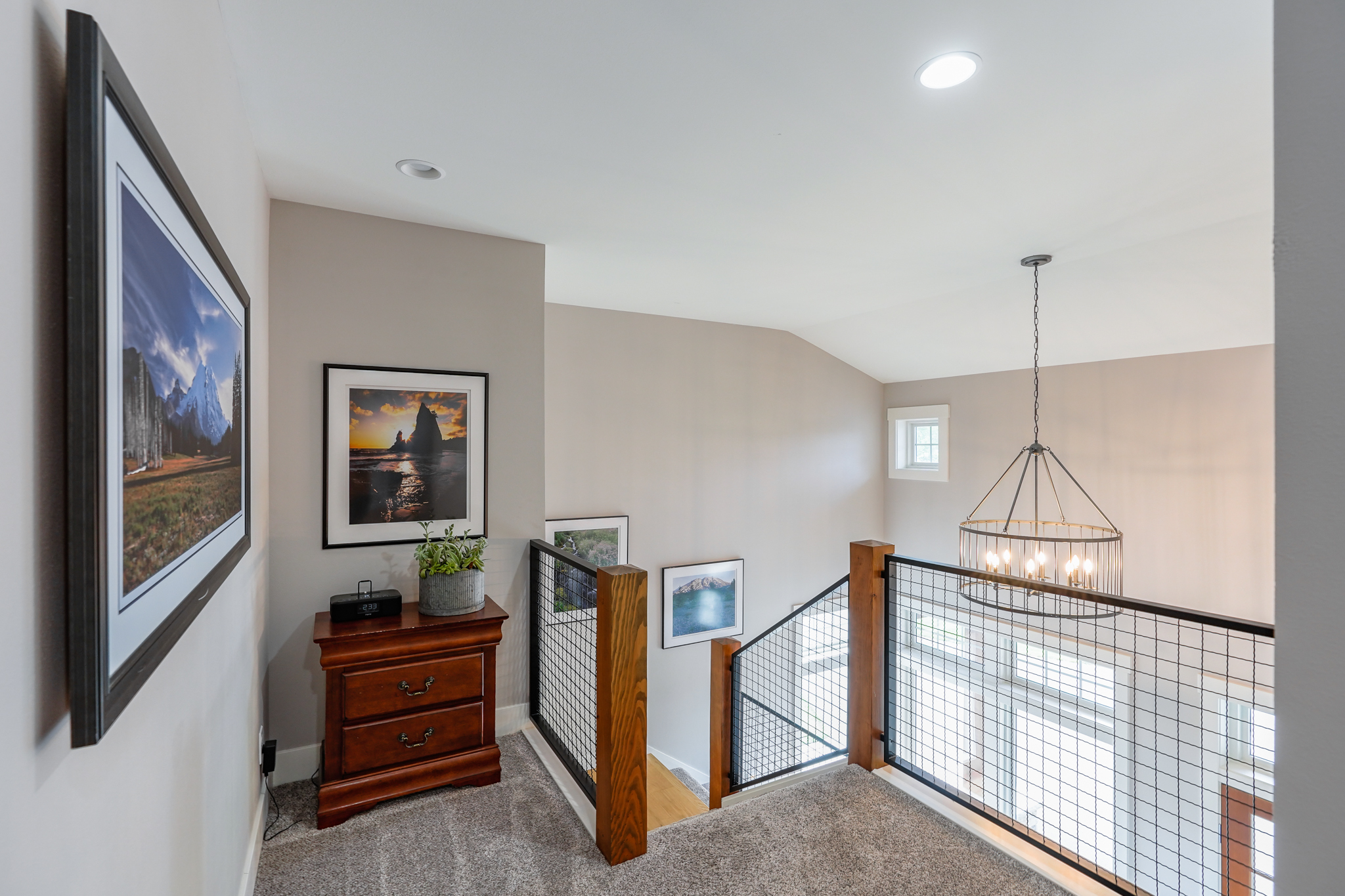 Contemporary Farmhouse 845