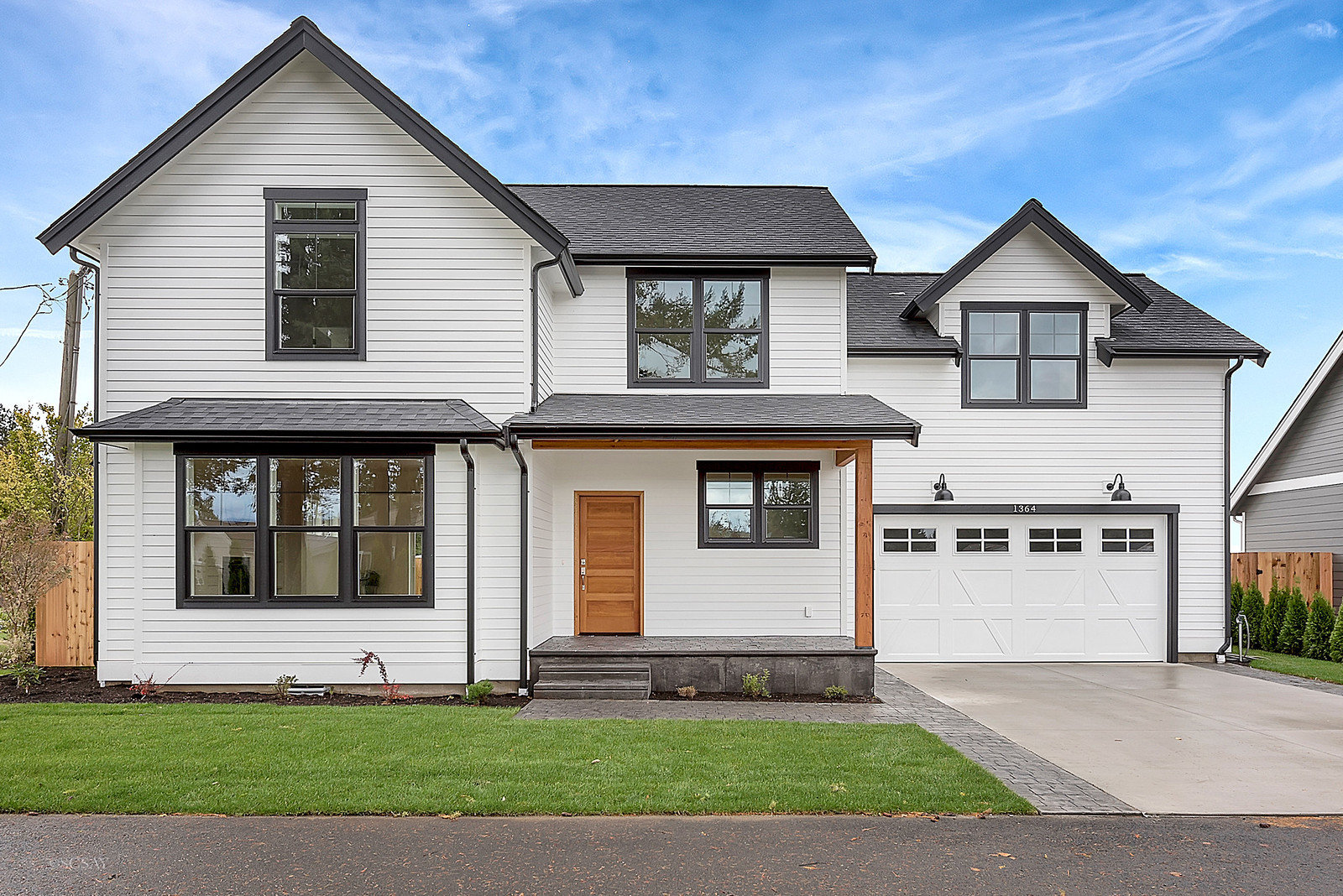 Contemporary Farmhouse 806
