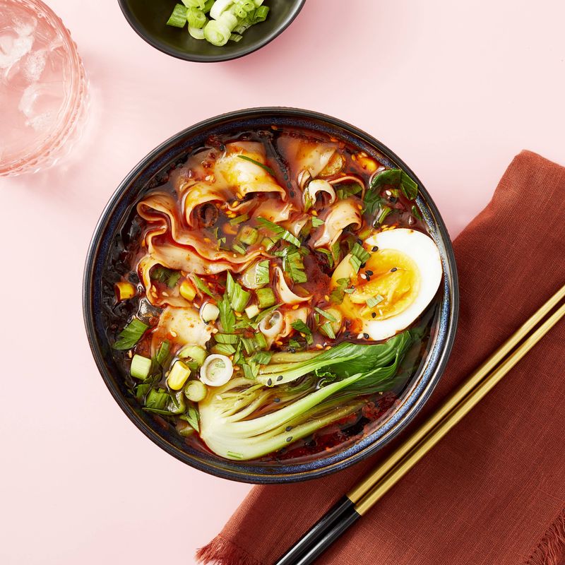 Spicy Hotpot Thick Cut Noodles, Single